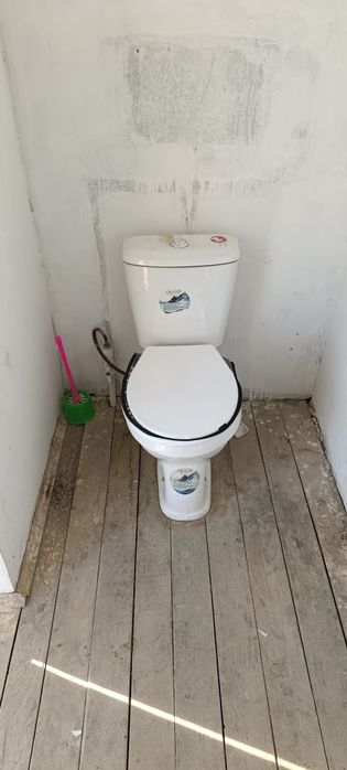 Jaloliyr tumani, 5 xona, kadastirli uy sotiladi, asvalt bor