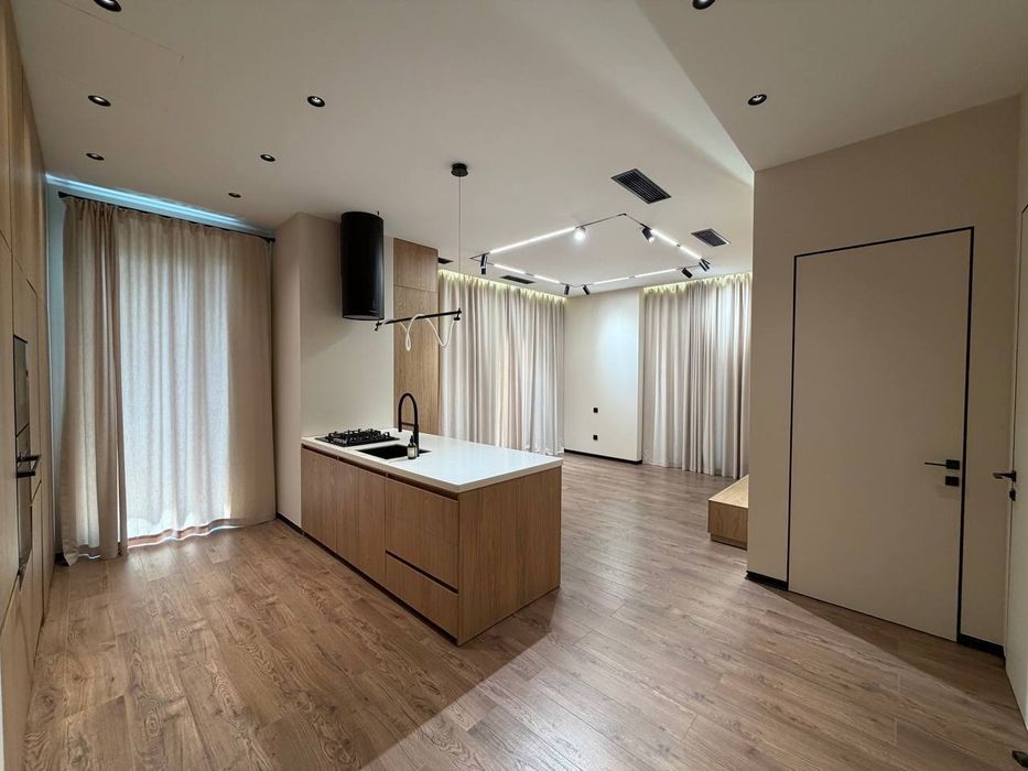 Продается 3х ком квартира, ЖК Parkwood, ор-р: Госпитальный, 83м²