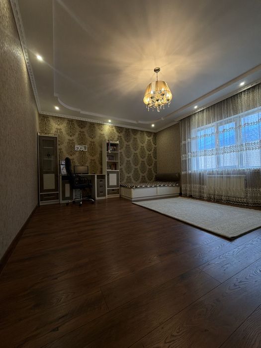 Продается коттедж с 10 сотками