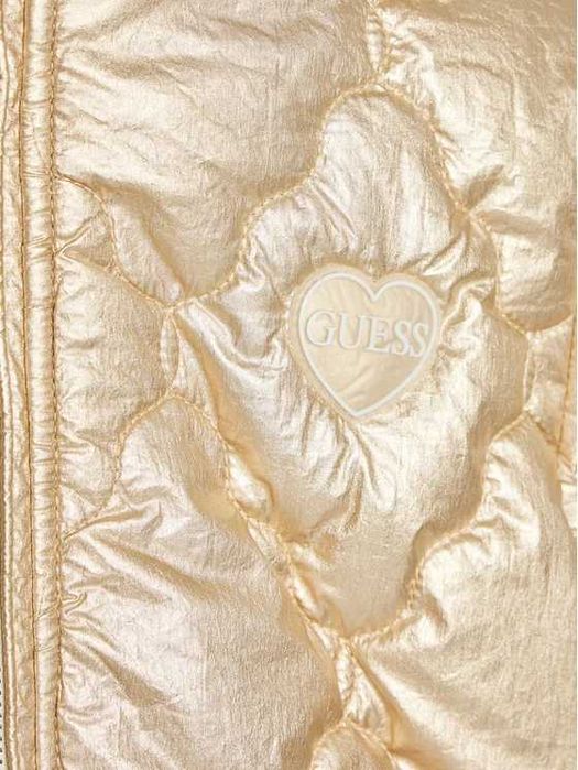 Яке Guess за дете