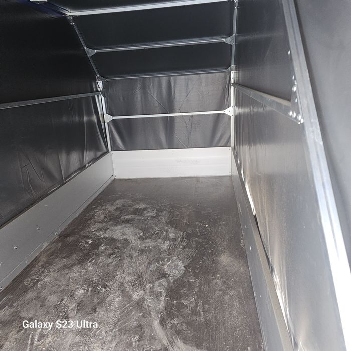 Vand remorca calitate germana