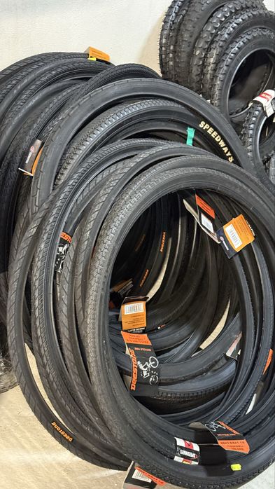 Cauciuc de bicicleta si alte accesorii