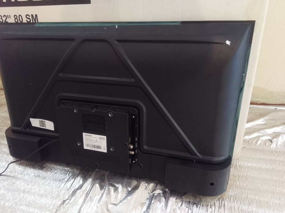 Televizor ekrani 32 talik