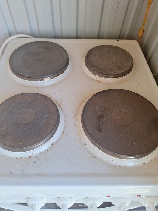 Электрическая плита