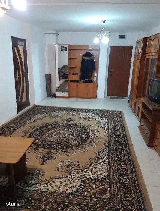 Lipovei - 2 Camere - Etaj 2 - Centrala termica proprie - Bloc anvelopa — fotografia 1