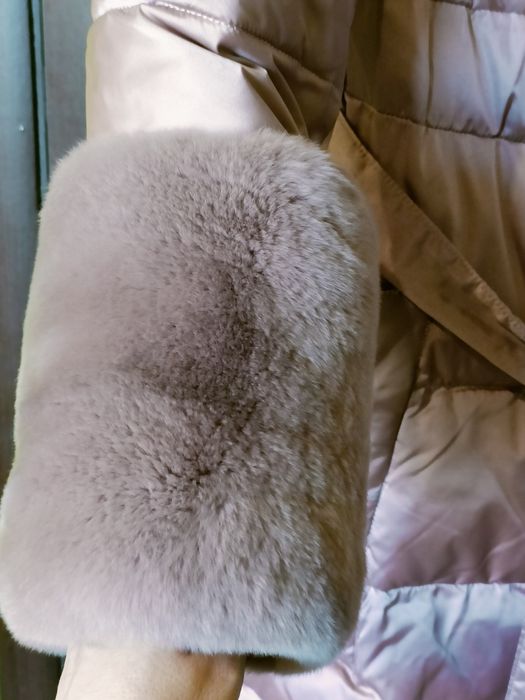 Продаю зимнюю куртку