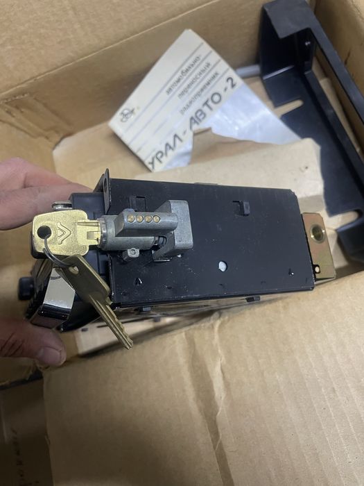 Авторадиоприемник ЗИЛ  1987г