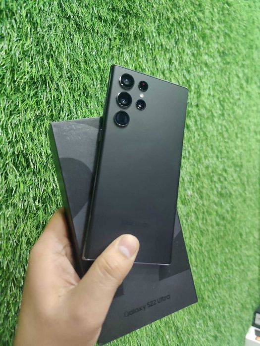 S22 ultra 5G 256/12