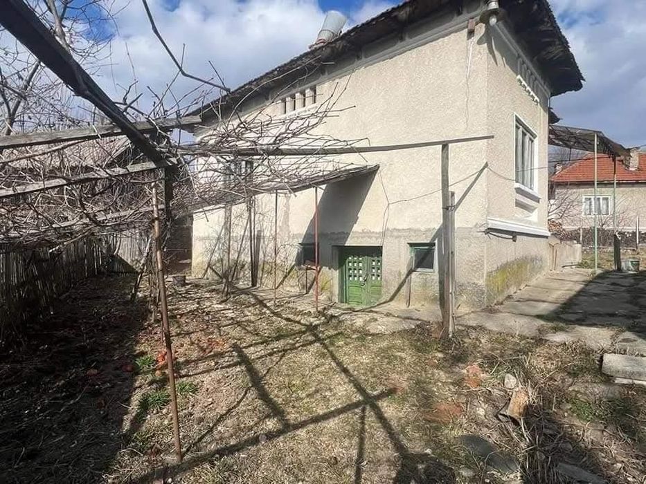 Vand casa in Horezu