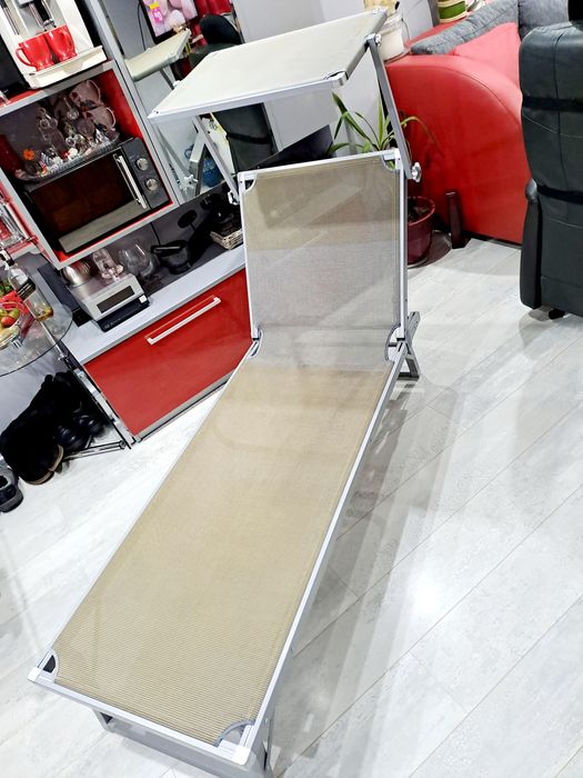 Алуминиев сгъваем шезлонг със сенник 62/187см