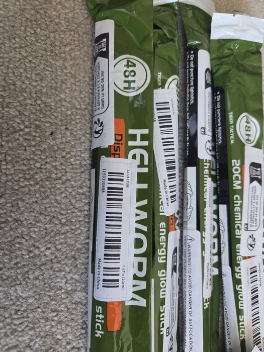 Светещи пръчки/ фосфоресциращи пръчки