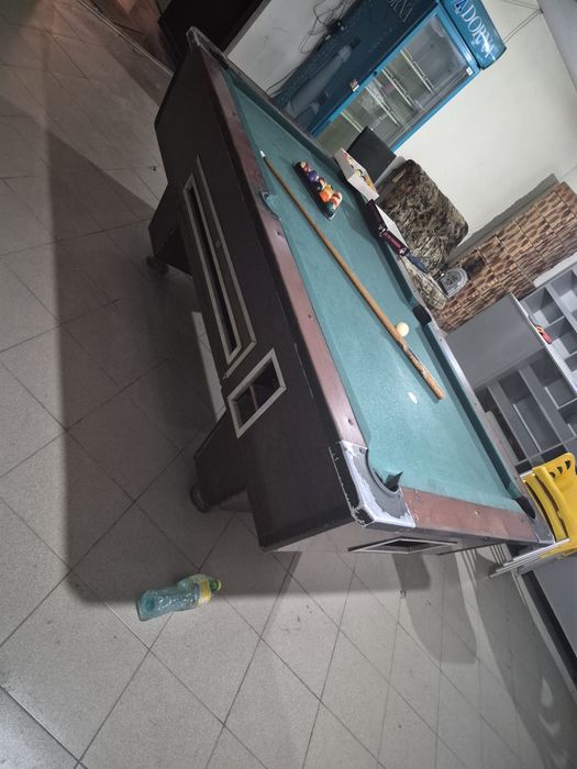 Masa biliard profesioanla