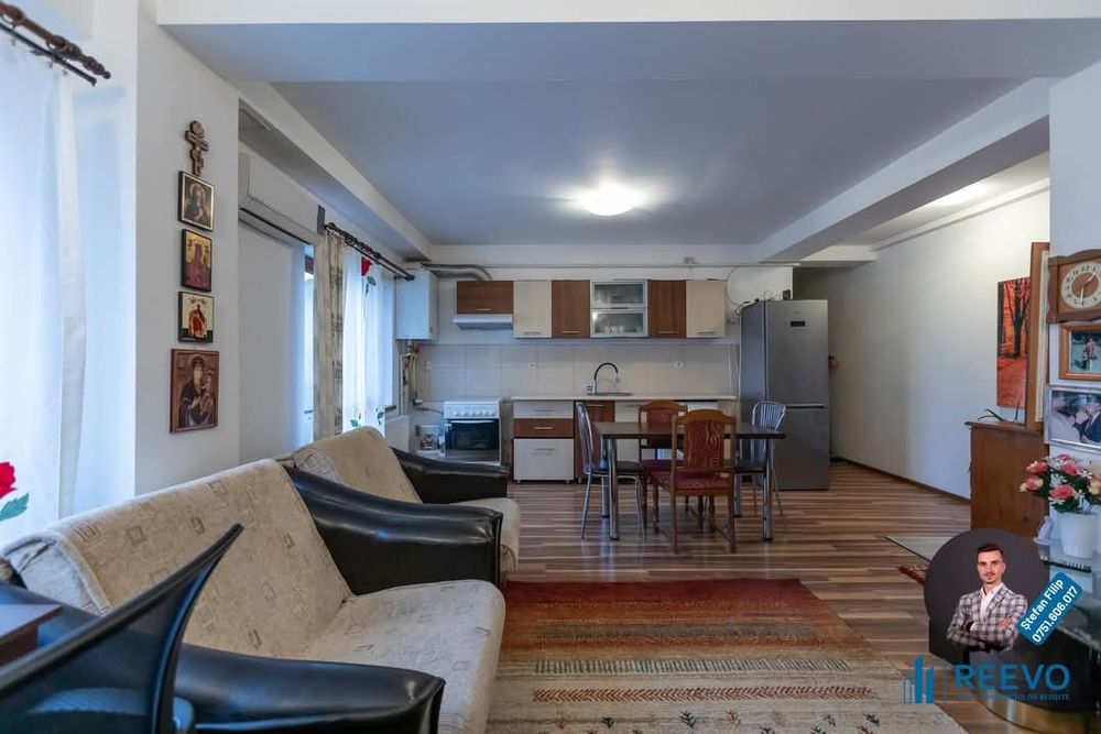 PROPRIETAR 2 cam et2 în  vilă + PARCARE"in pret Gradina cu magnolii"