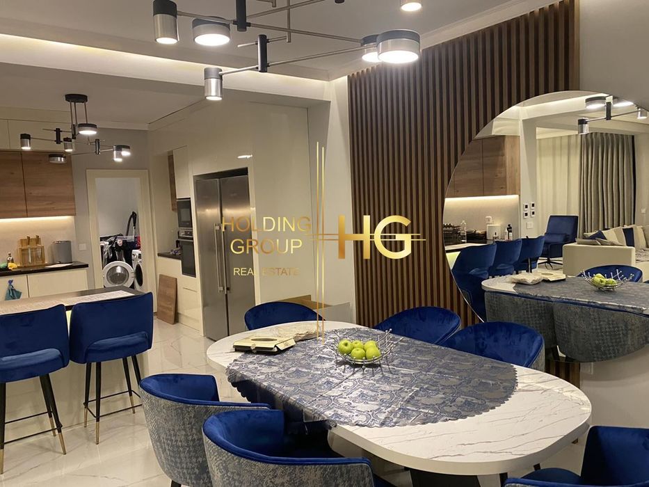 Продава се Къща в Варна, Бриз - 260 кв.м за 2212 €/кв.м - Снимка #11