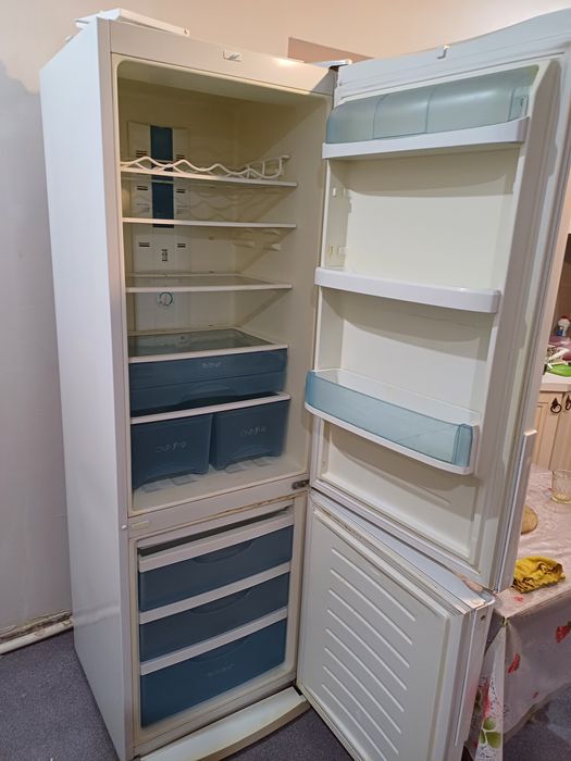 Продам холодильник в отличном состоянии