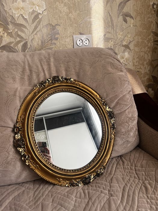 Продаю зеркало. В стили барокко