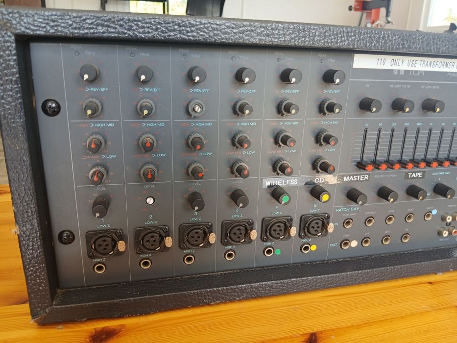 Amplificator vintage TOA 6canale