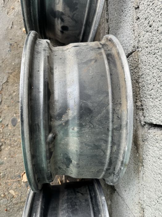 Диски R16 продам 5*114.3