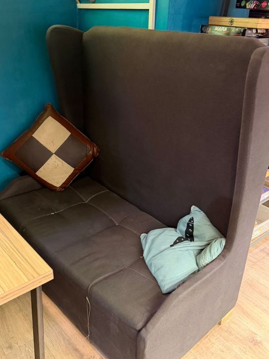 Продам Диваны в подарок Ковры, срочно!