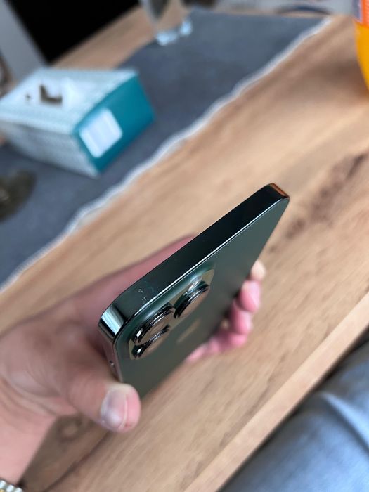 Vand iPhone 13 pro max, 256 GB, sanatate baterie, 87%