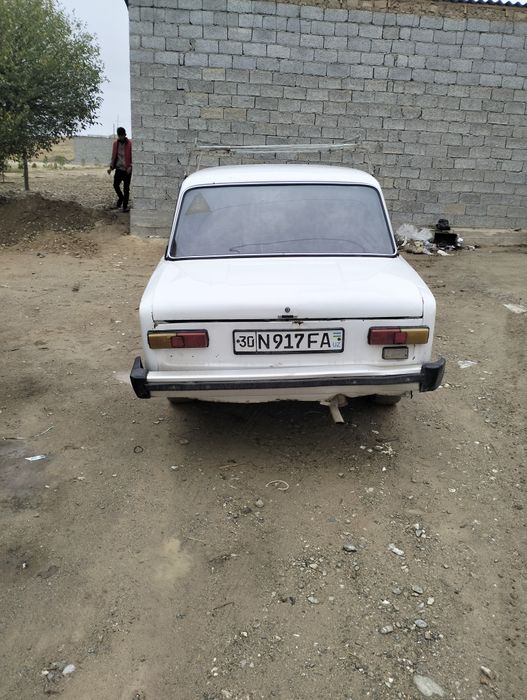 Jiguli sotiladi 011 yaxshi xolatda