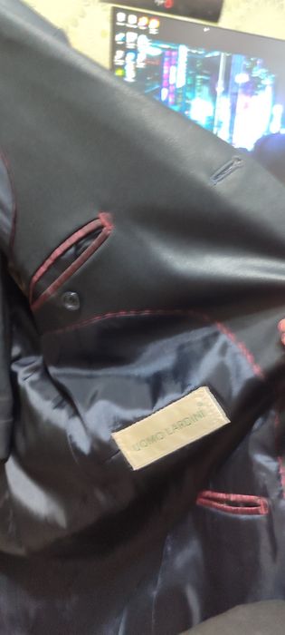 Костюмы мужские  продам