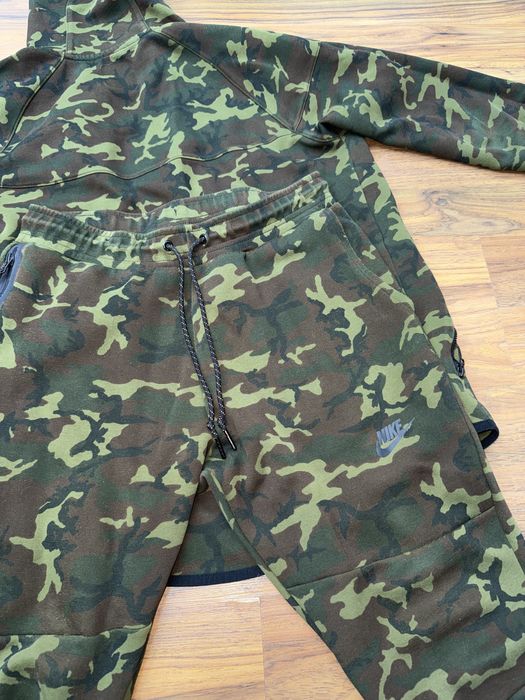 Nike Tech Fleece Camo Комплект - Размер М