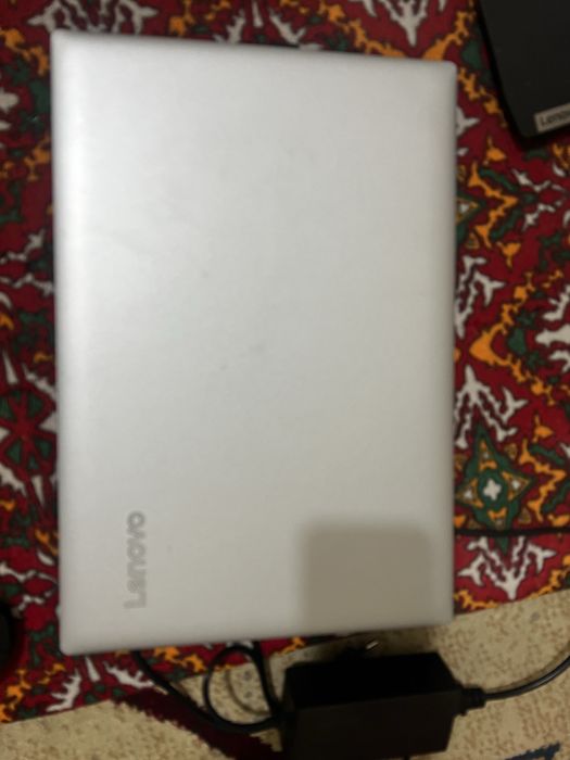 Lenovo IdeaPad 330