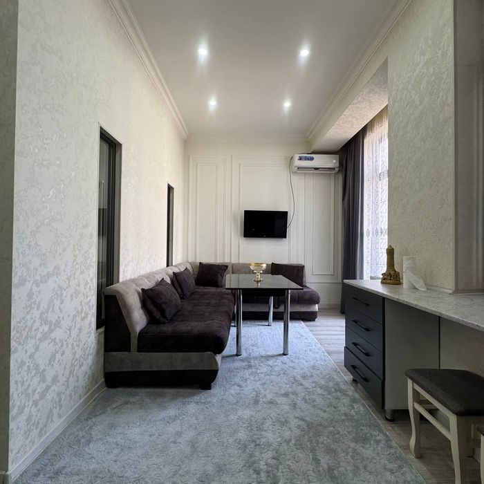 Farg'ona Yo'li, Yashnaobod tumanida. Uy Yangi va Uyda barcha sharoitla