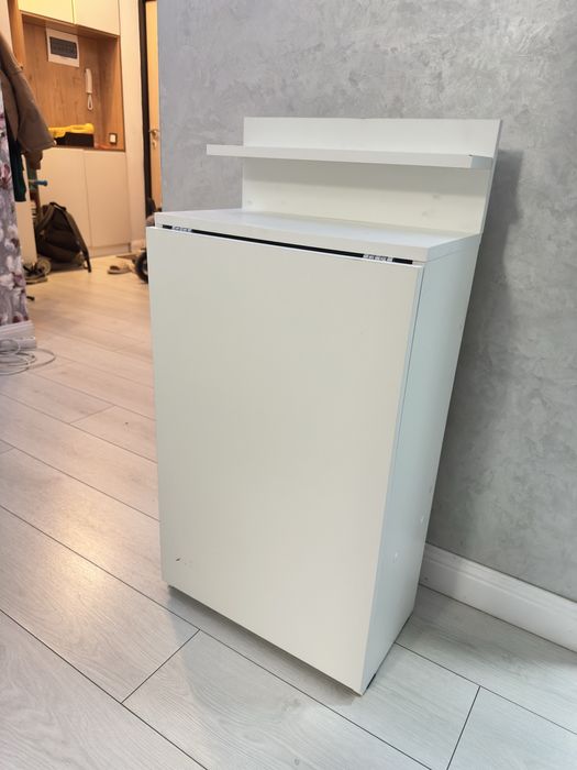 Продам маникюрный стол