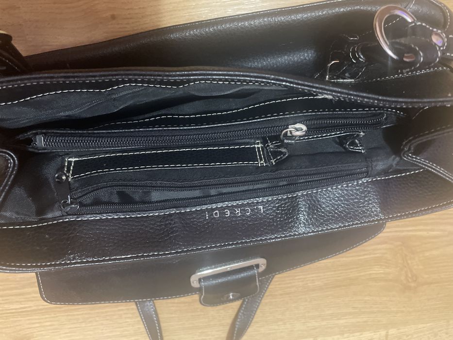 Дамска чанта L.credi