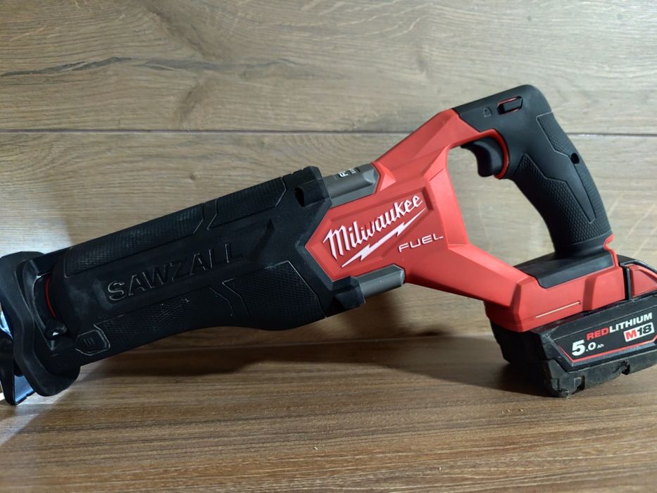 Milwaukee m18 FSZ sabie