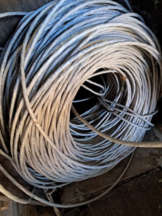 Интернет кабель новый