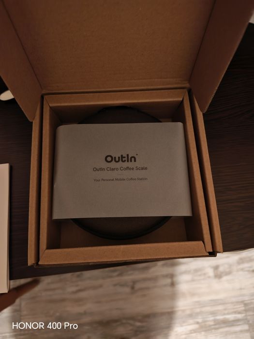 Outin claro чисто нова