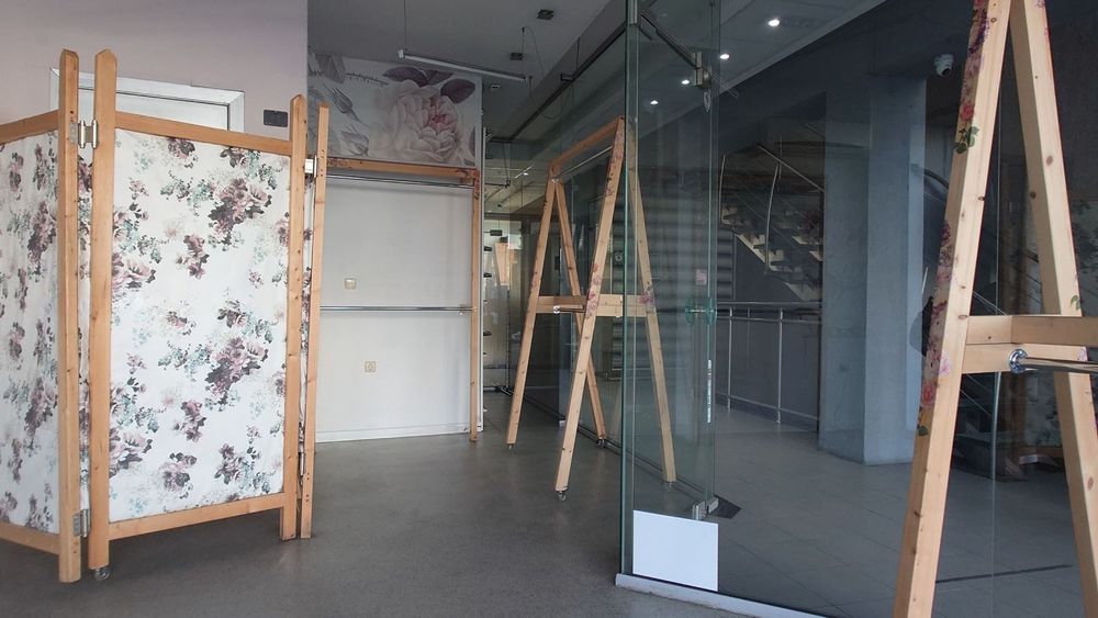 Дава се под наем Магазин в София, Център - 27 кв.м за 847.62 € - Снимка #3