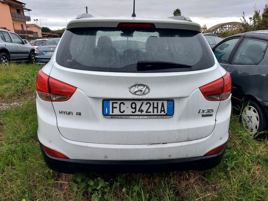 Hyundai ix35-1.7d На Части