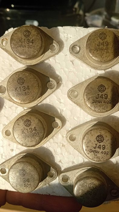 комплиментарна двойка sk134 sj49