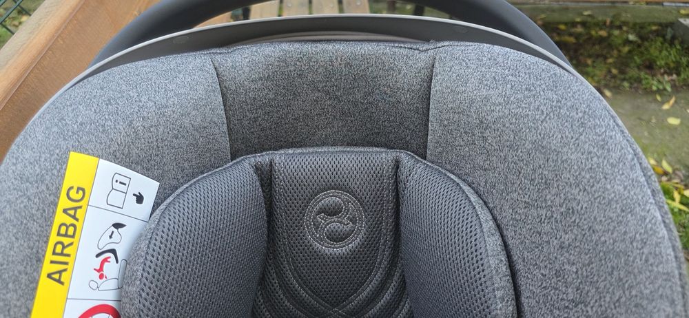 Столче и база за кола Cybex Cloud T I size plus