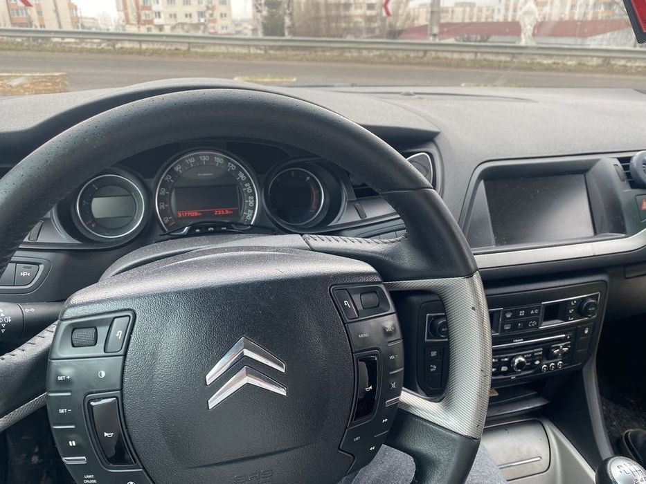 Vând Citroen c5 2.0 hdi înscris acte la zi