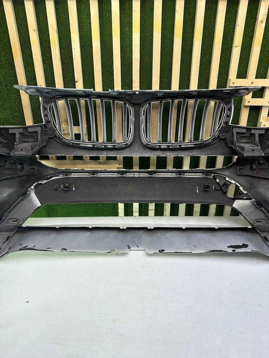 Bara fata BMW X3 F25 facelift simplu