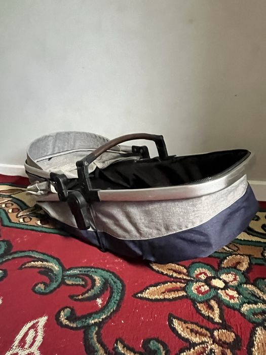 Коляска мен стул для кормления ребенка