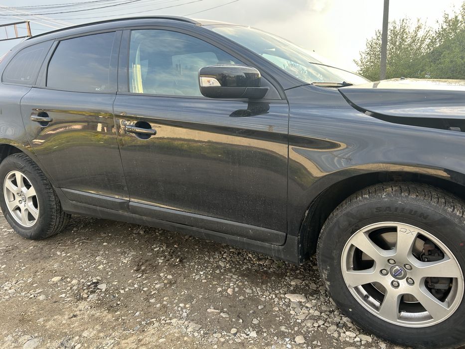 Ușă  dreapta  față Volvo XC 60 2012