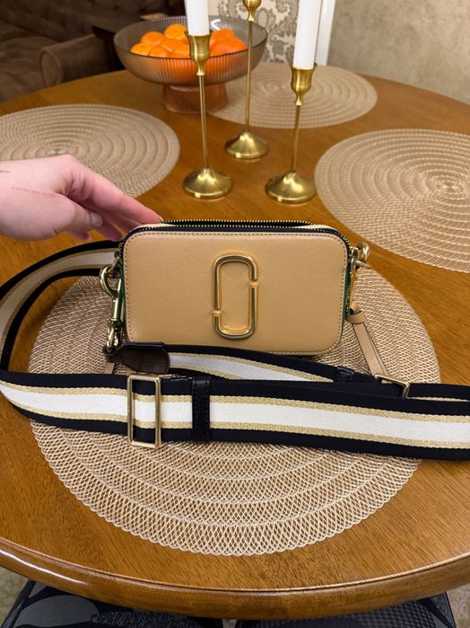 Geanta crossbody The Snapshot Marc Jacobs maro, bej, verde