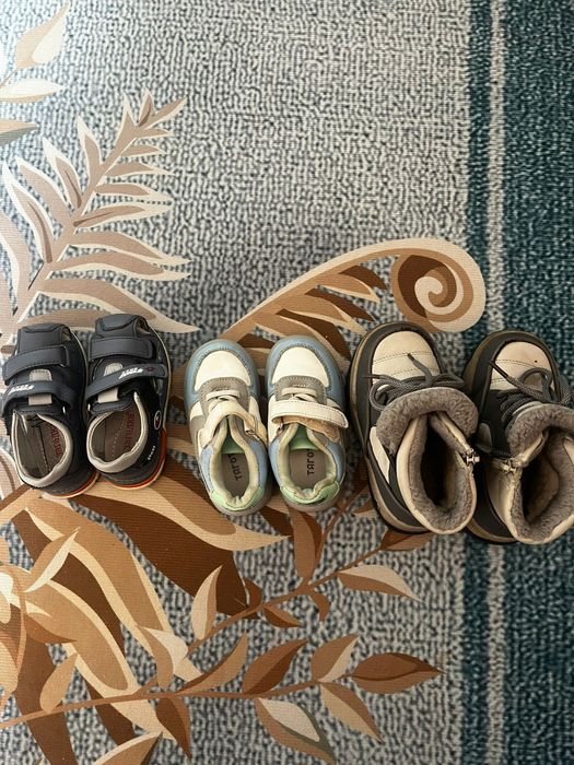 Детская обувь макасы сандалии ботинки