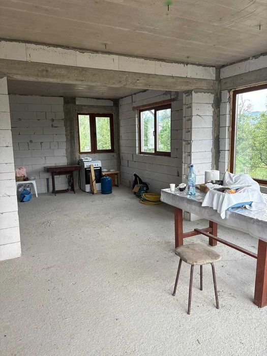 Vând casă Comarnic – Valea Prahovei | Teren 1050 mp | Direct proprietar