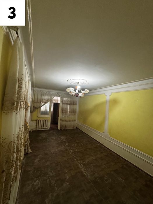 СРОЧНО! Конечка томонда Диёр маркет олдида 3 хоналик квартира сотилади