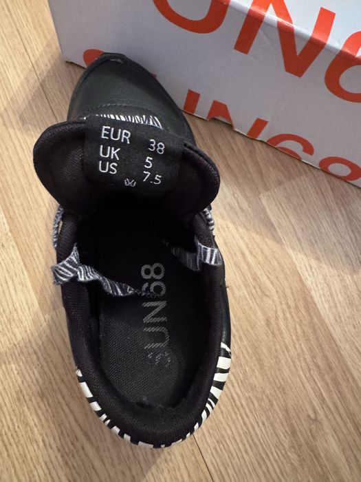 кроссовки женские кожаные