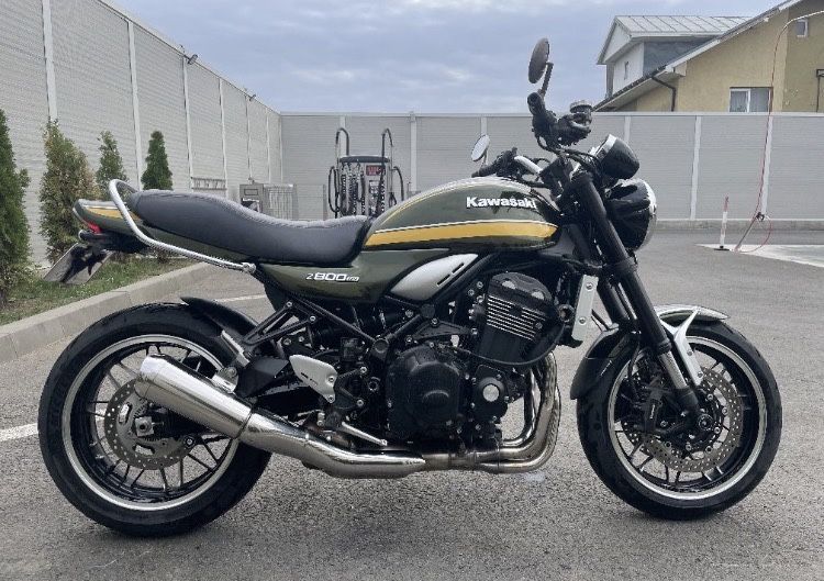 Kawasaki Z900RS
