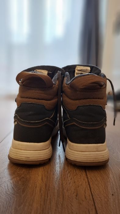 Зимни обувки 40 номер