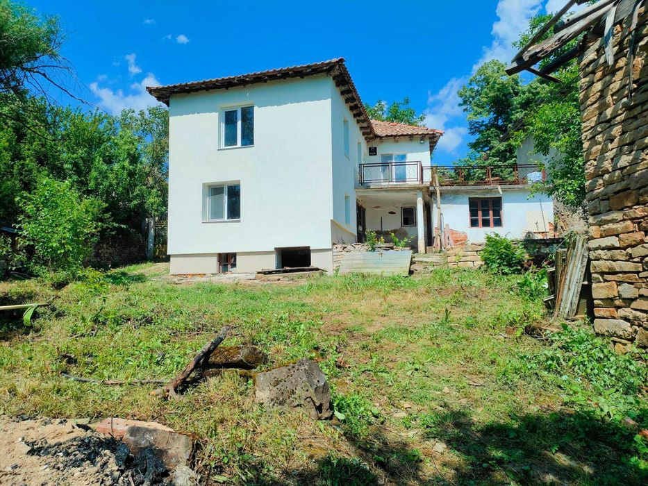 Продава се Къща в с. Янтра, Област Велико Търново - 120 кв.м за 338 €/кв.м - Снимка #16